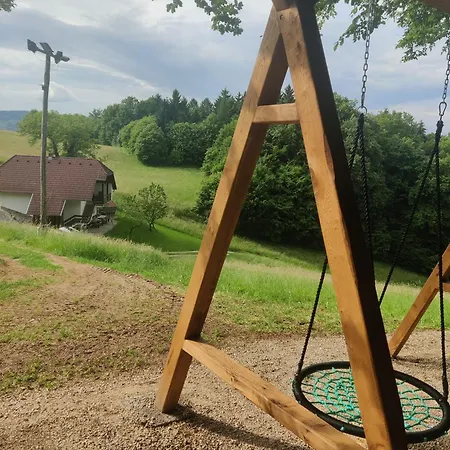 Countryside House Male Brusnice