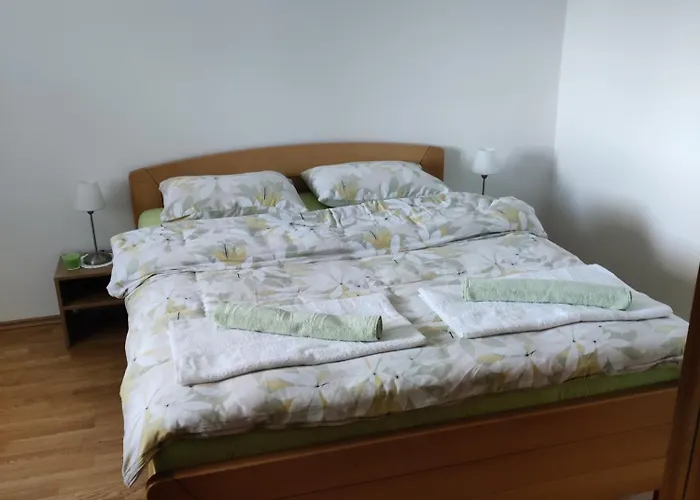 Countryside House * Male Brusnice