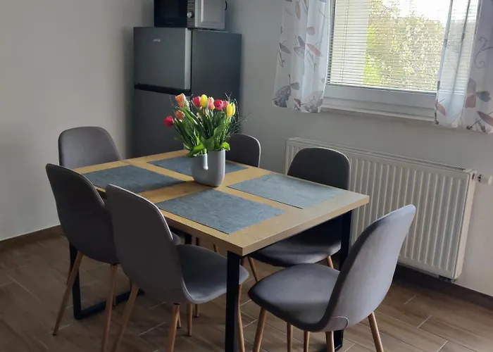 Countryside House * Male Brusnice